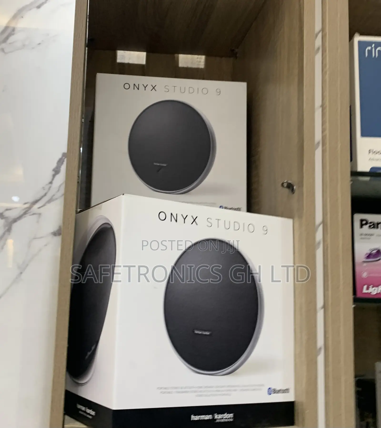 Choose Best Harman Kardon Onyx Studio 9 Premium, Portable