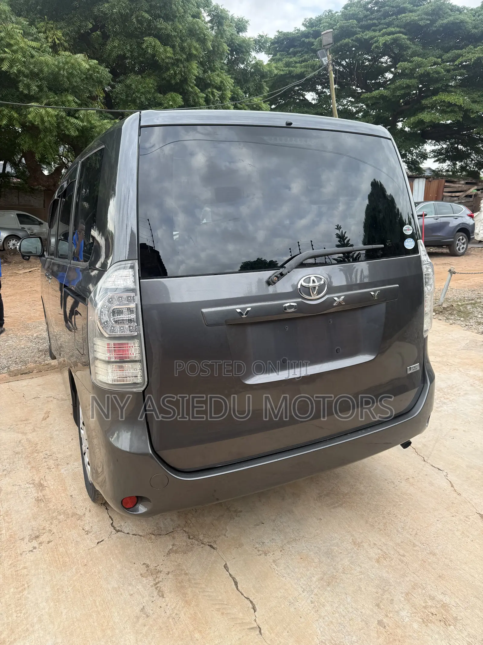 Toyota Voxy 2011 Gray