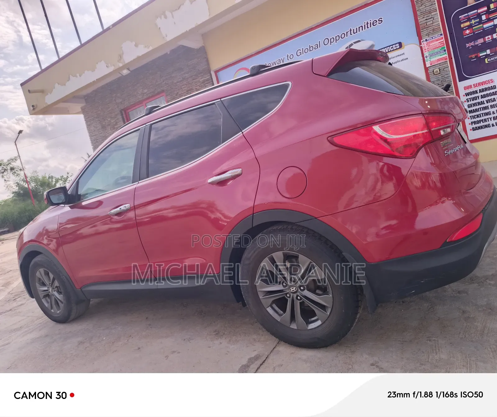 Hyundai Santa Fe Sport 2013 Red