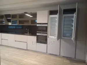 4bdrm Duplex in East Legon, Police Station for rent