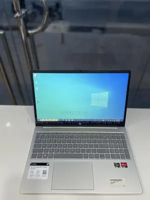 New Laptop HP 15 8GB AMD Ryzen 5 SSD 512GB