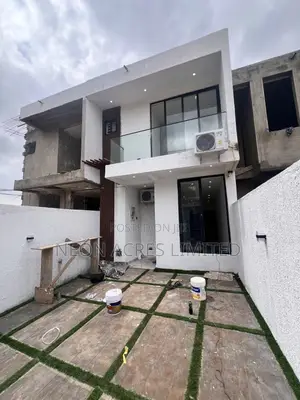 2bdrm House in Neon Boulevard Phase, Nmai-Dzorn for sale