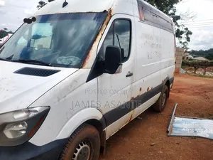 Mercedes-Benz Sprinter 2015 White