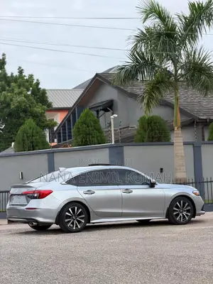 Honda Civic 2024 Silver