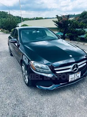 Mercedes-Benz C300 Base 4dr RWD Sedan (2.0L 4cyl 7A) 2015 Black