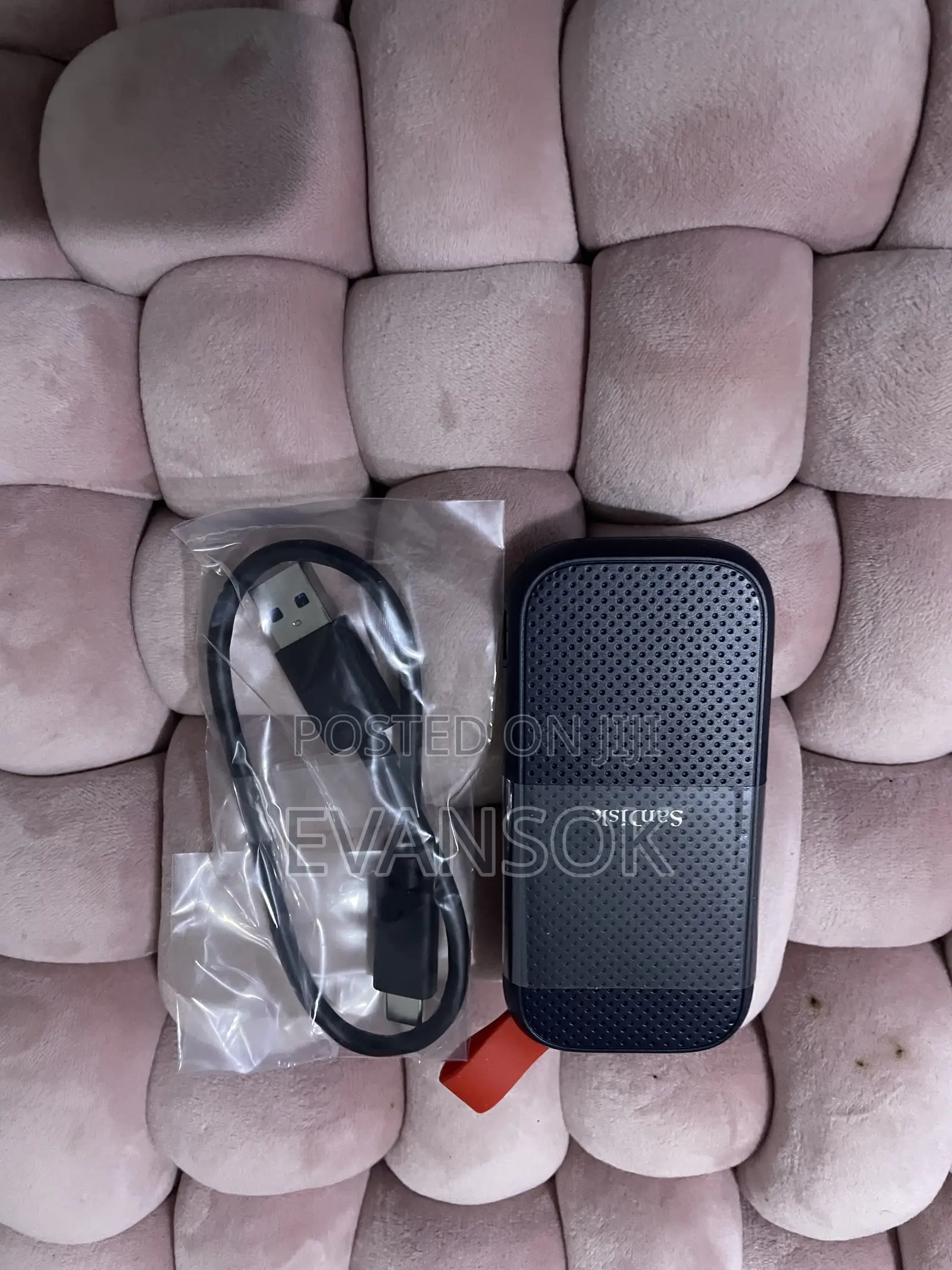 Sandisk SSD External Hard Drive 1 Tb