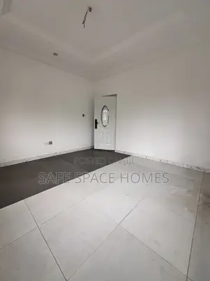 3bdrm Bungalow in Burma Camp for rent