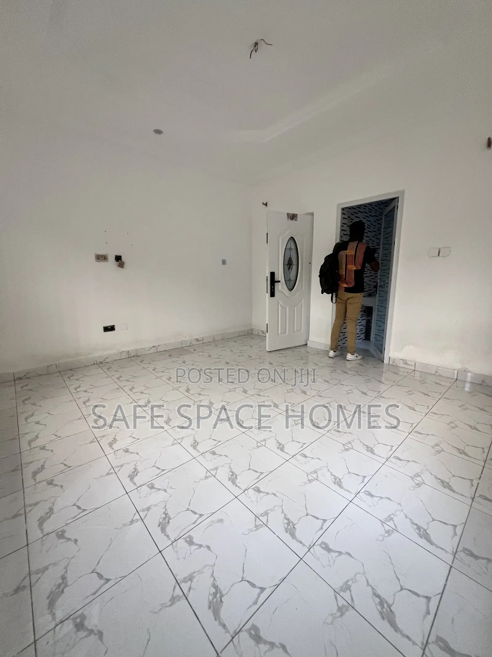 3bdrm Bungalow in Burma Camp for rent