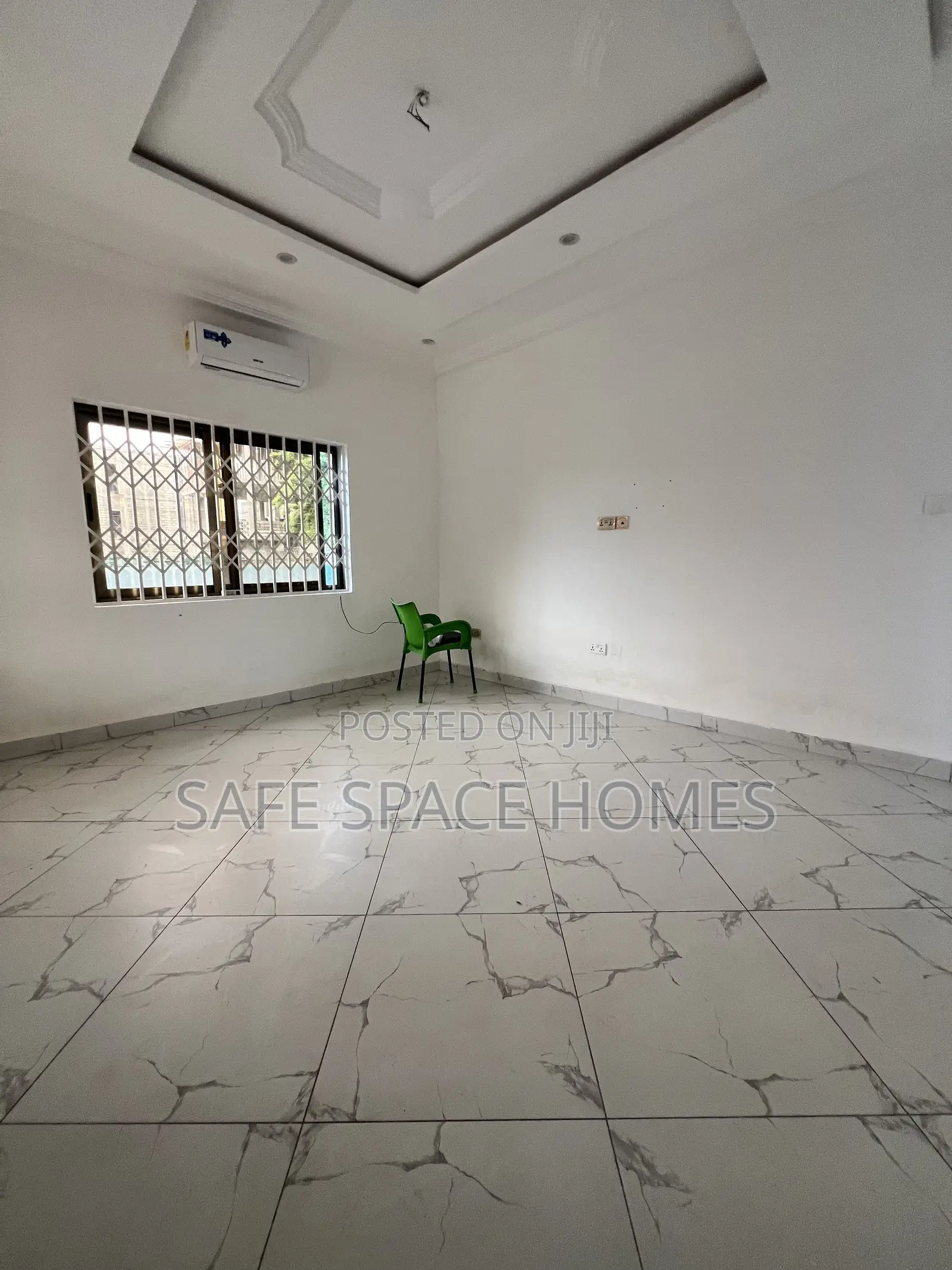 3bdrm Bungalow in Burma Camp for rent