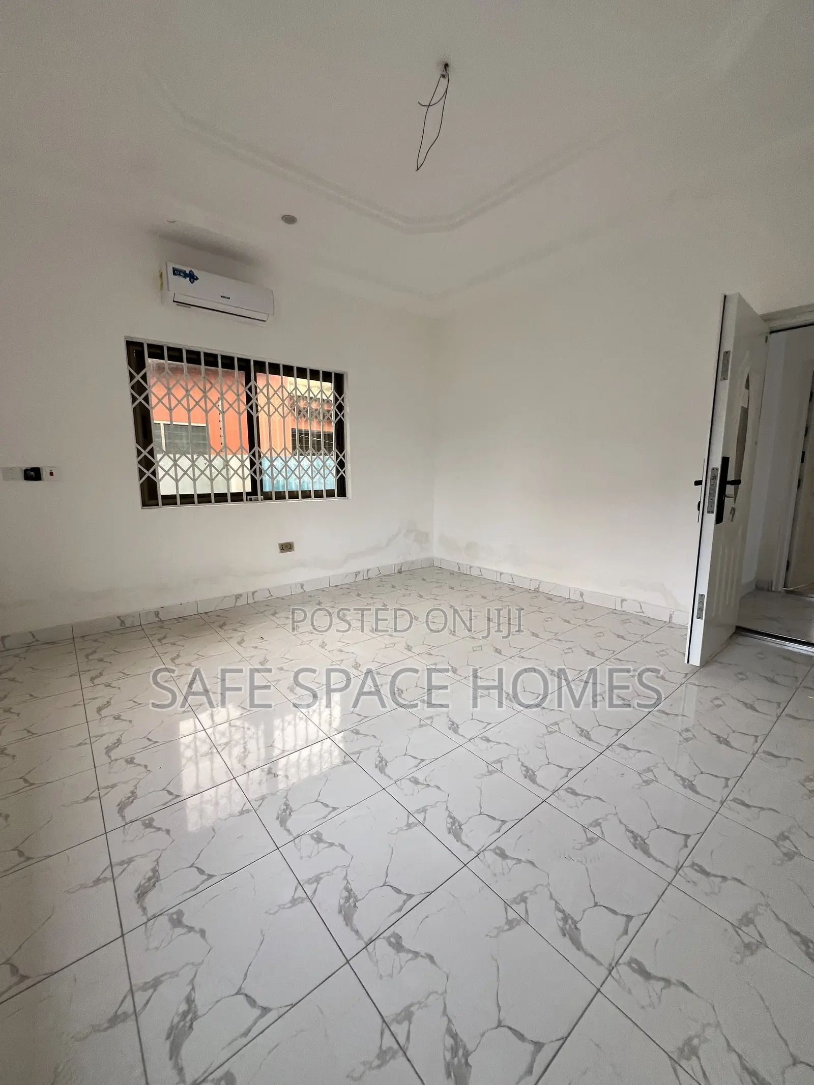 3bdrm Bungalow in Burma Camp for rent
