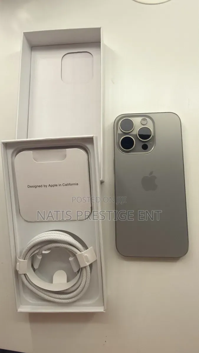 New Apple iPhone 15 Pro Max 1 TB Silver