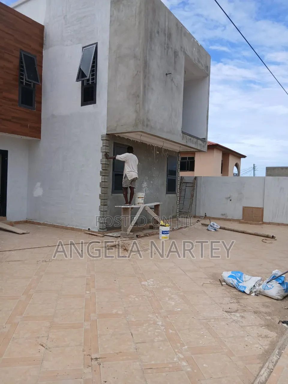 4bdrm House in Sakumono Estates for sale