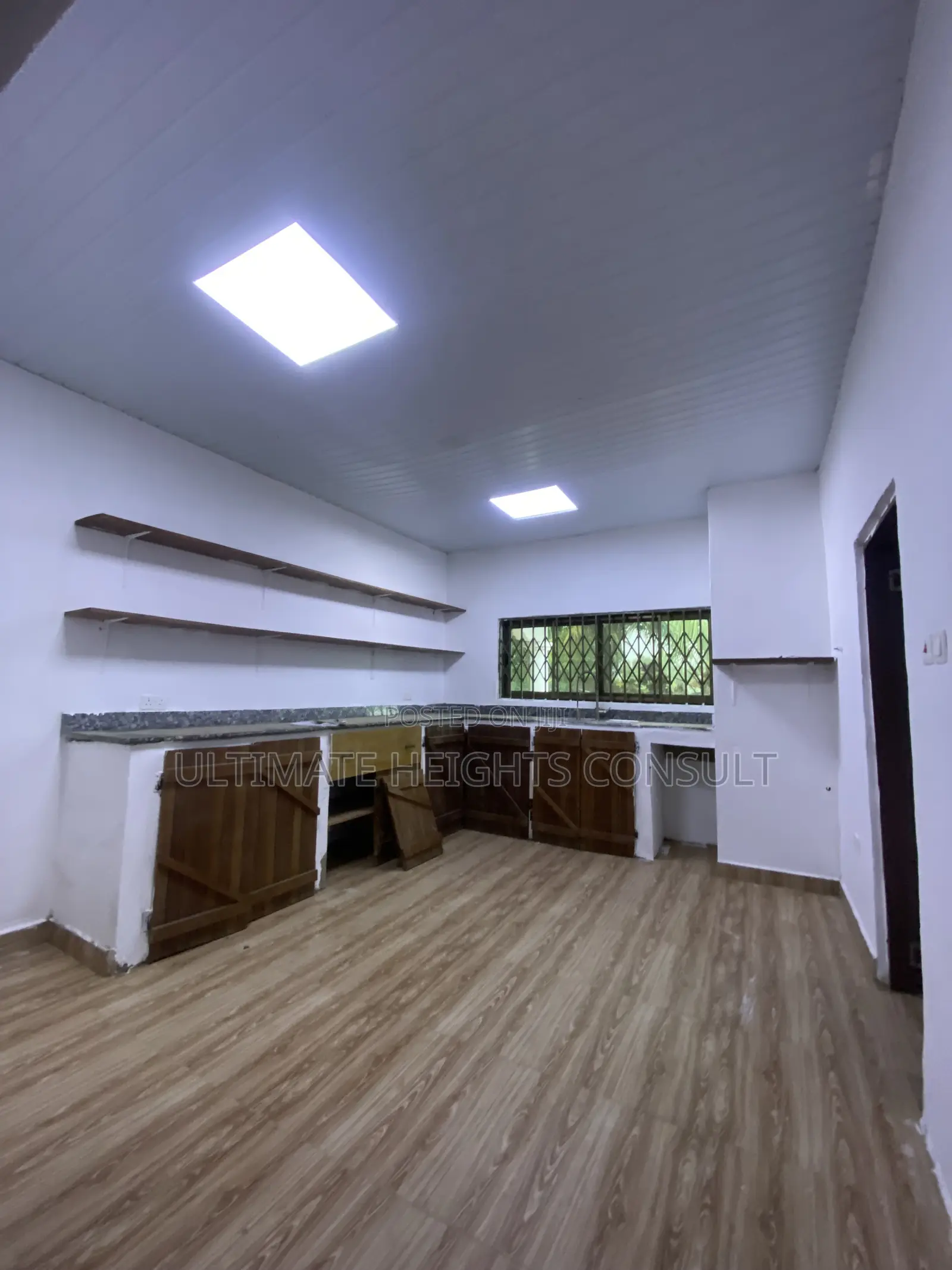 4bdrm House in Red Top, West Hills Mall Area for rent