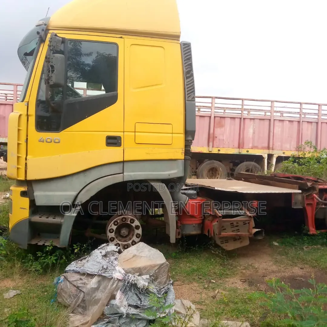 Very Neat and Strong Iveco Head Going for Cool Price