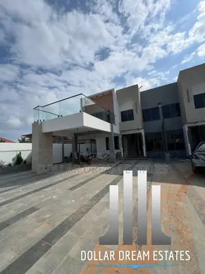 4bdrm Townhouse / Terrace in Airport Residential Area for rent
