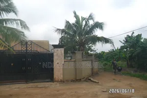 2bdrm House in Ama Amponsah, Kwabre for rent