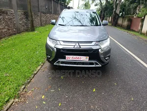 Mitsubishi Outlander SEL FWD 2020 Gray