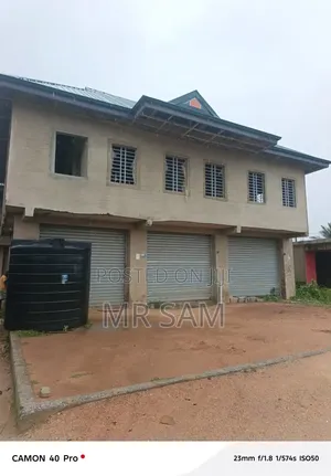 7bdrm House in Sam Properties, Opeikuma for sale