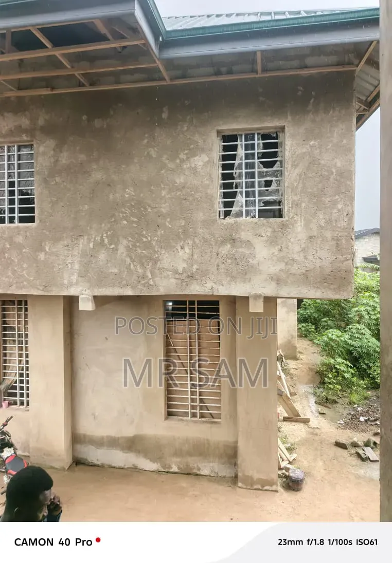 7bdrm House in Sam Properties, Opeikuma for sale