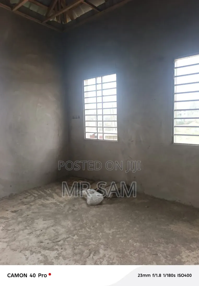 7bdrm House in Sam Properties, Opeikuma for sale