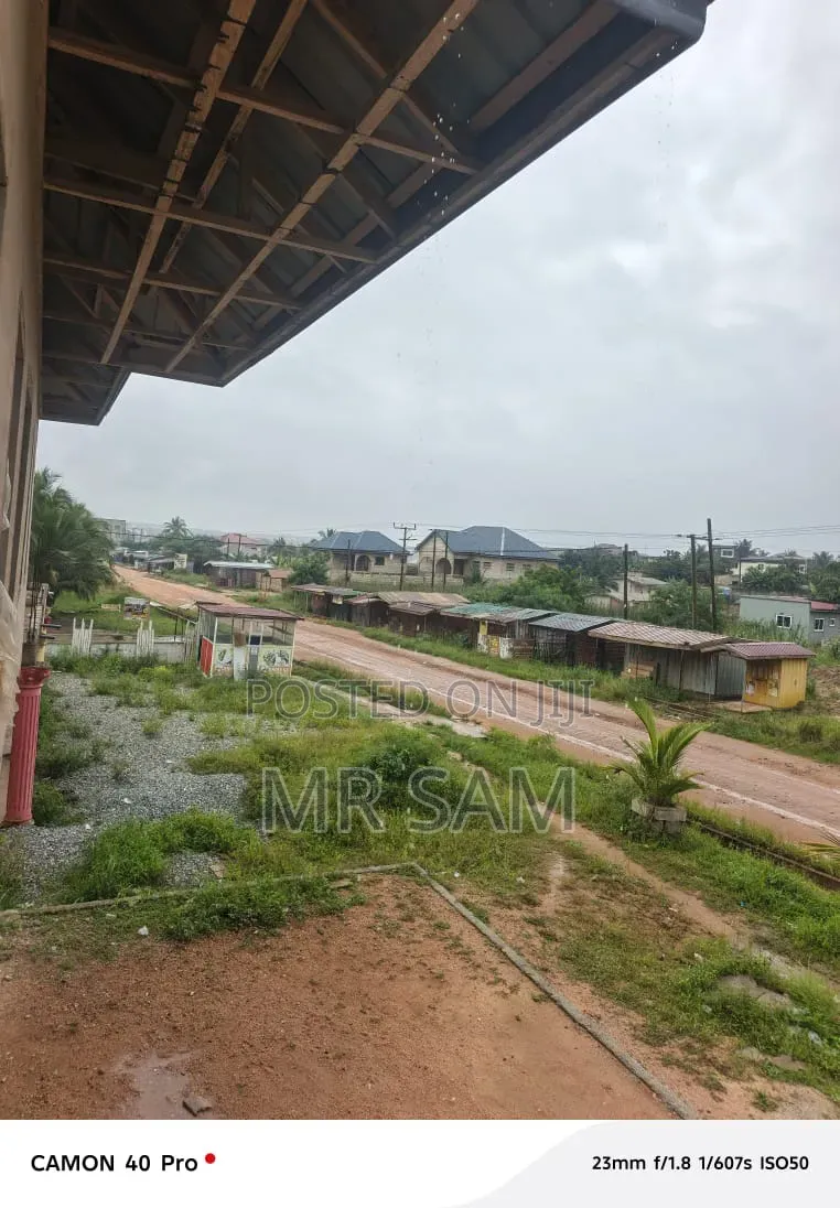 7bdrm House in Sam Properties, Opeikuma for sale