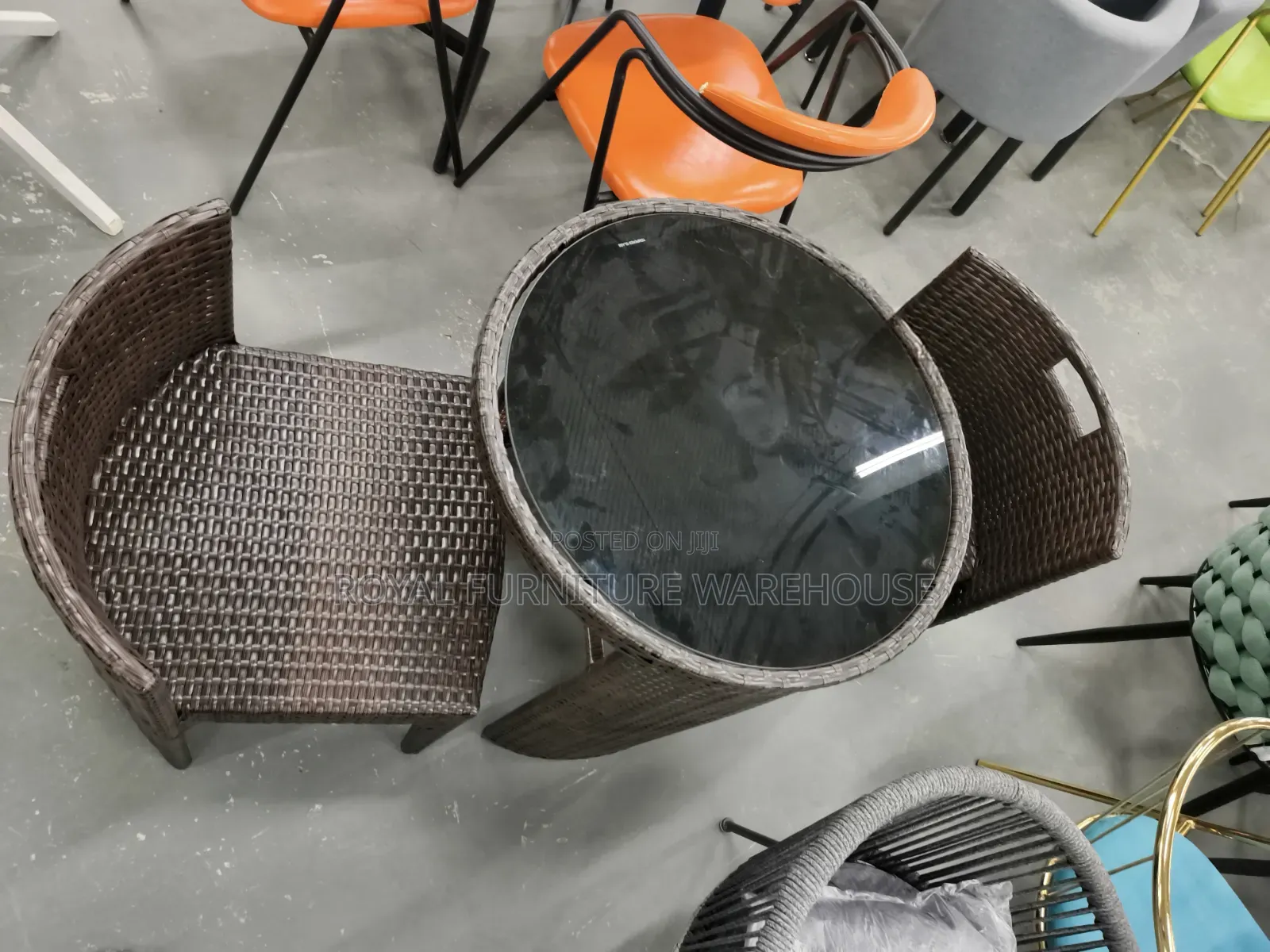 Space-Saving Round Rattan Bistro Set,(2 Seater Dining Set)