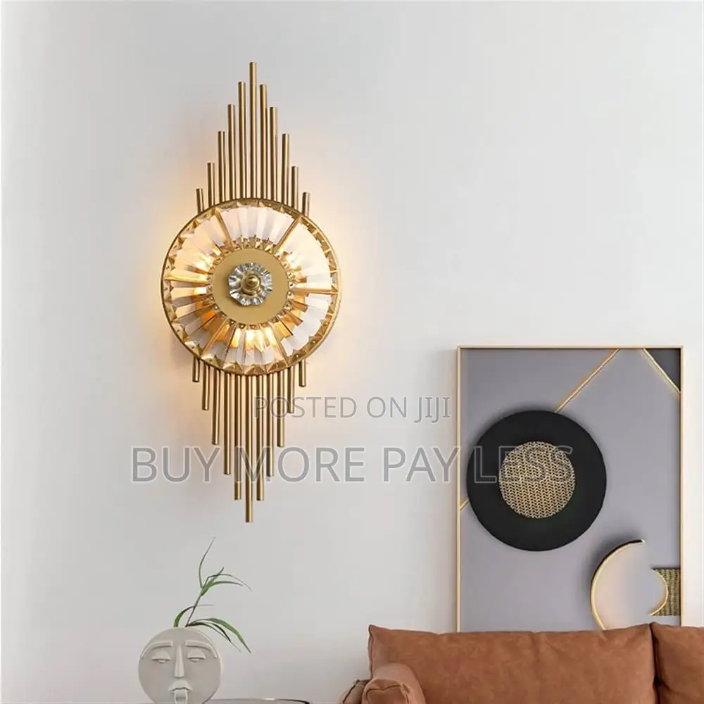 Modern Gold Art Deco Crystal Wall Light / Sconce