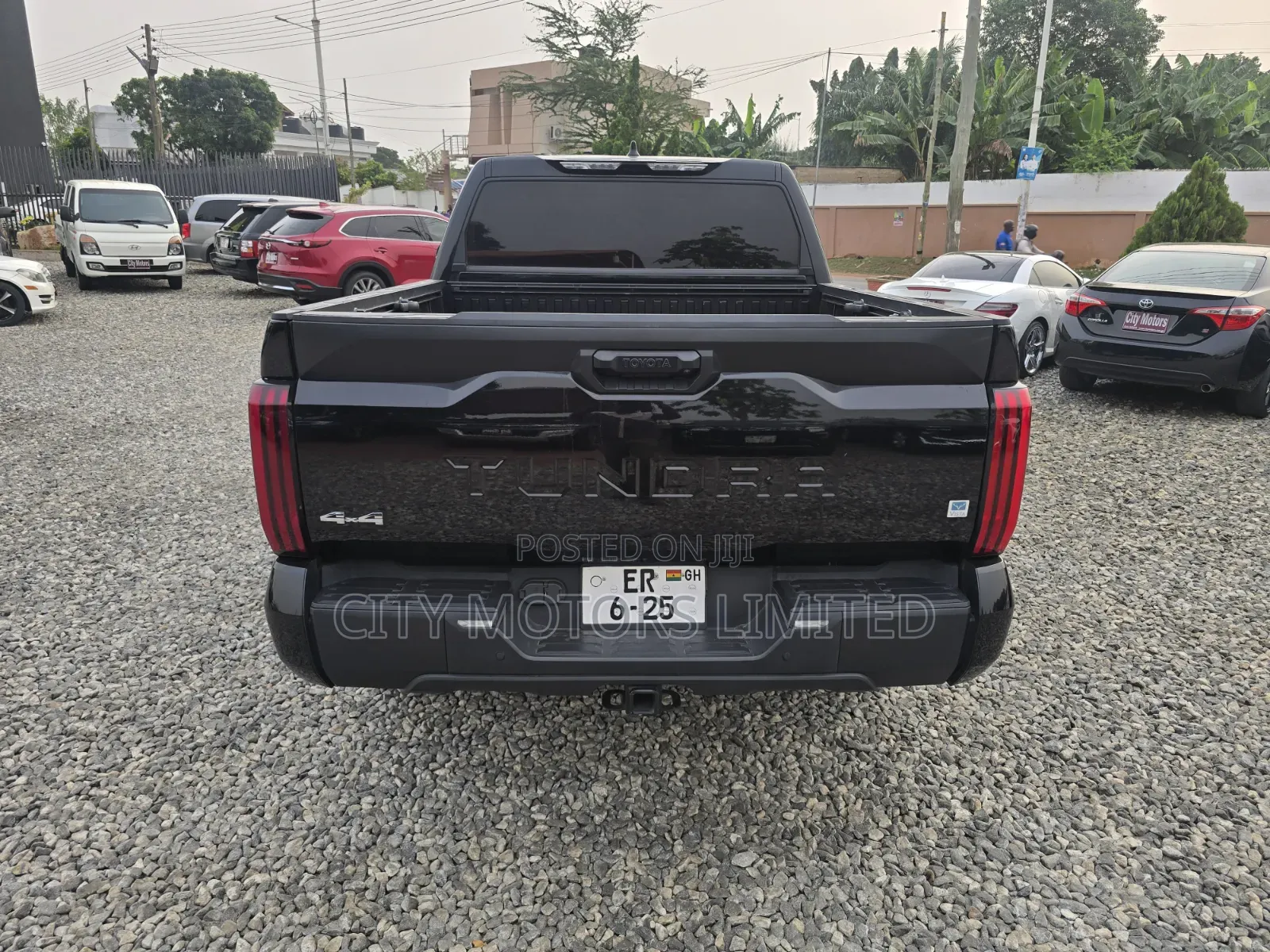 Toyota Tundra 2023 Black