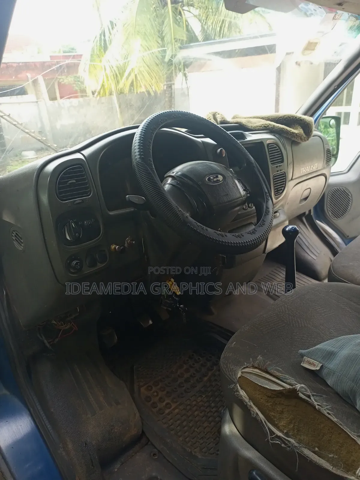 Ford Transit 2005 Blue