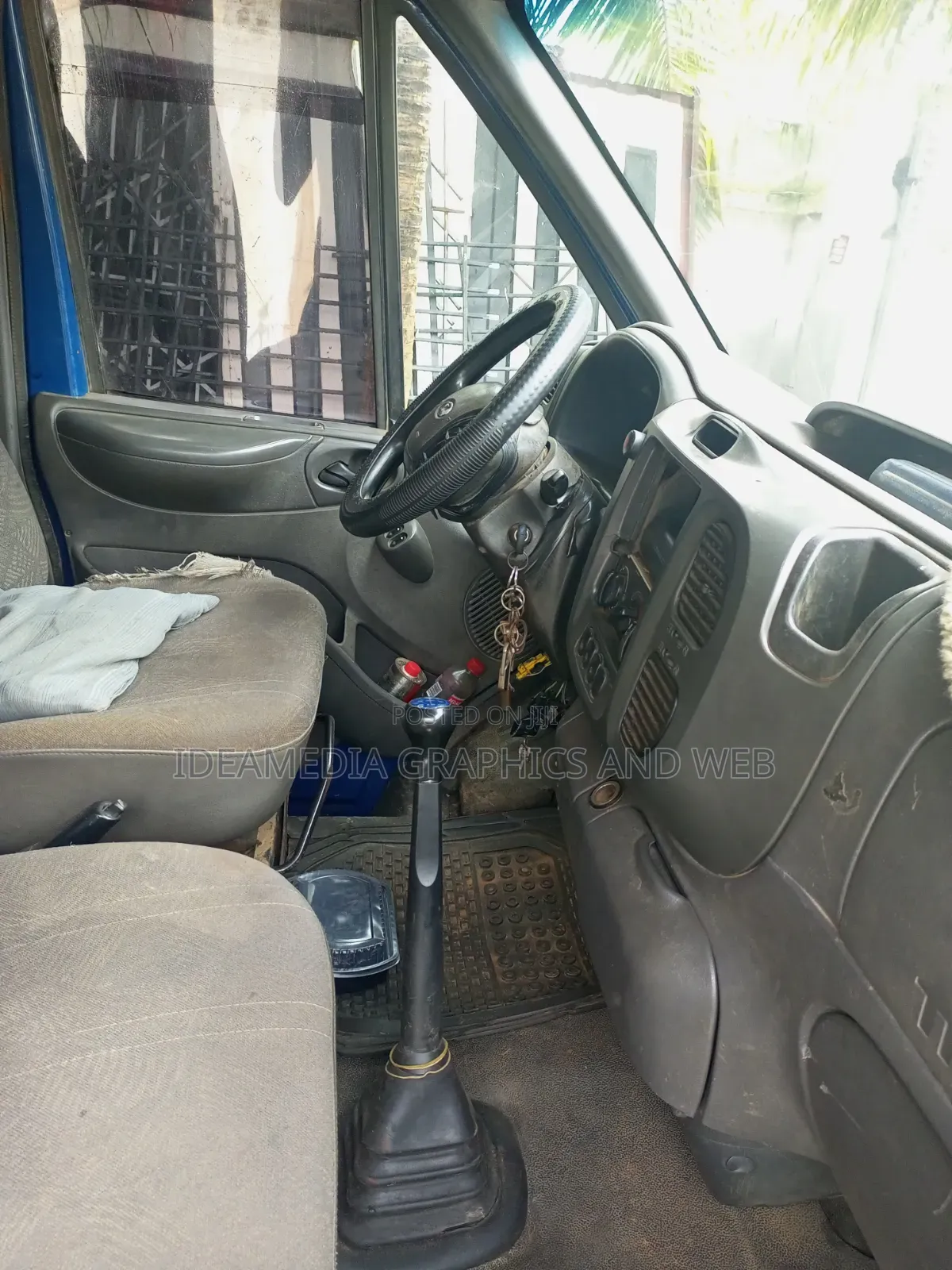 Ford Transit 2005 Blue