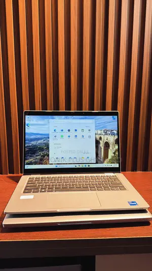 Laptop Dell Latitude 5330 32GB Intel Core i7 SSD 512GB