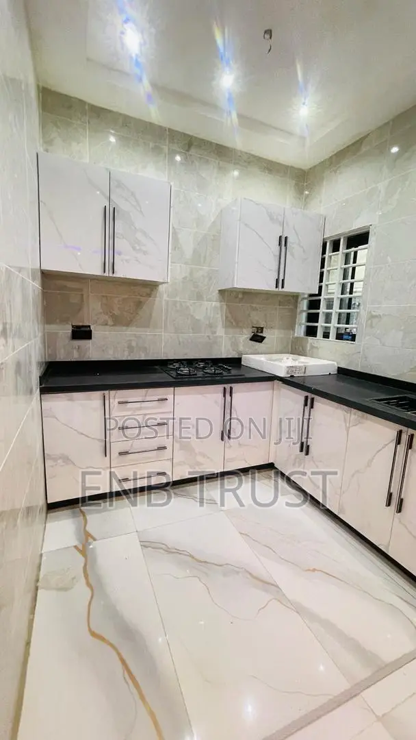 4bdrm Duplex in Kwabenya, Ga East Municipal for sale