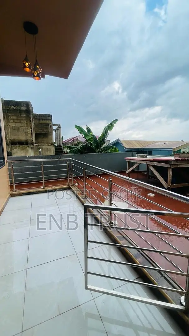 4bdrm Duplex in Kwabenya, Ga East Municipal for sale