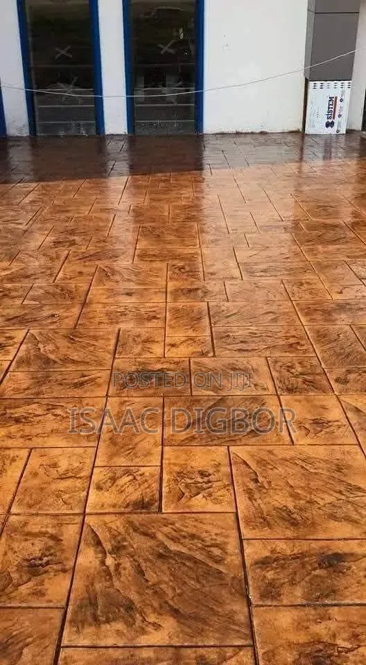 $ De Ike Construction Floor Stamping
