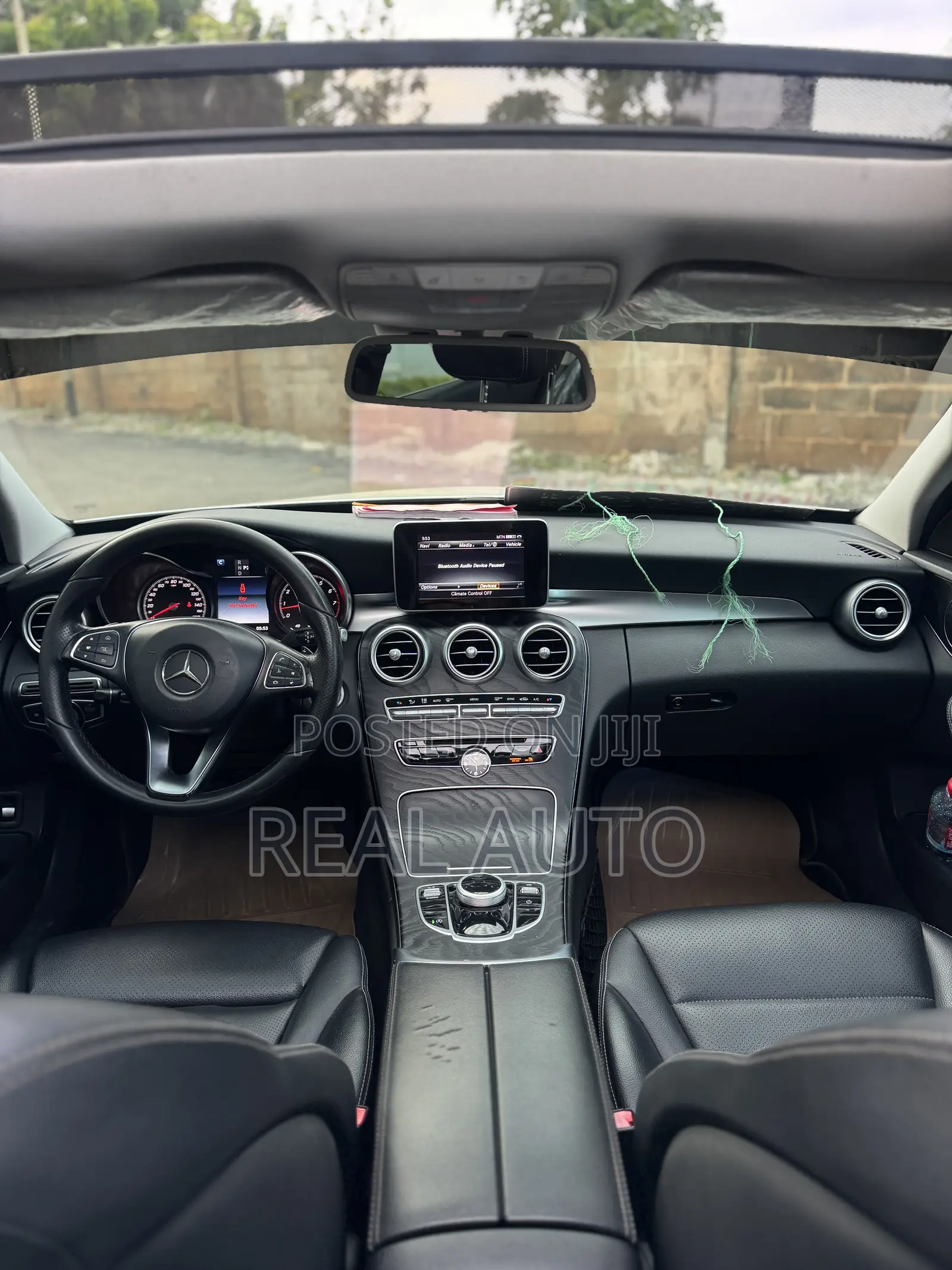 Mercedes-Benz C300 Luxury 4matic Sedan AWD (2.0L 4cyl 7A) 2017 White