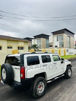 Hummer H3 2008 White