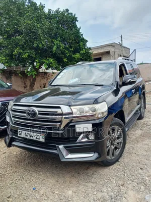 Toyota Land Cruiser 2013 Black