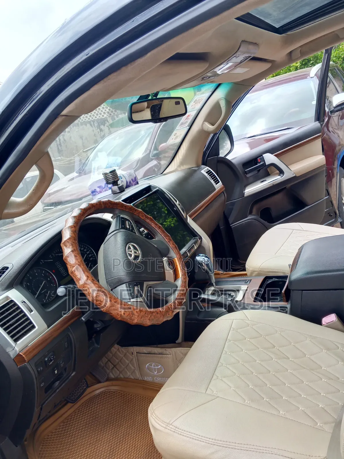Toyota Land Cruiser 2013 Black