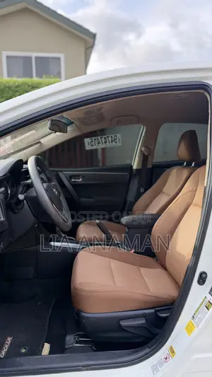 Toyota Corolla LE Eco 4dr Sedan (1.8L 4cyl CVT) 2016 White