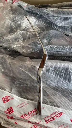 Honda Cr-v 2017-2019 Headlight Chrome