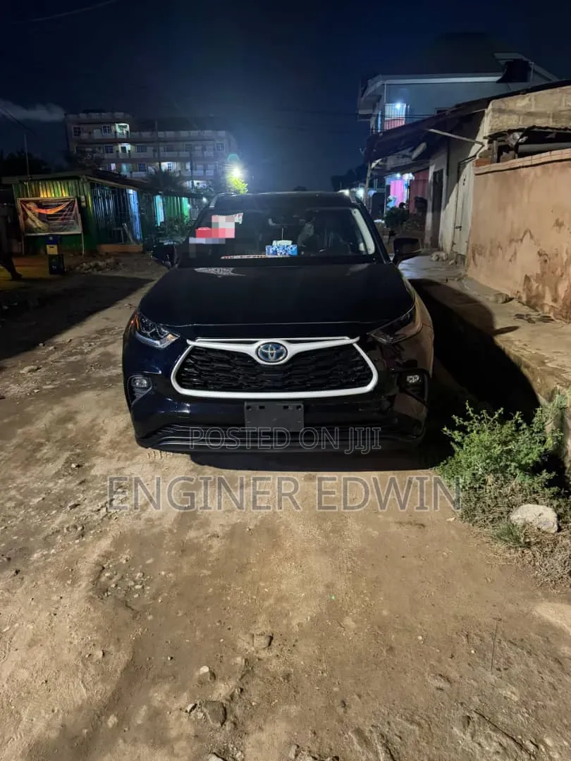 Toyota Highlander 2022 Black