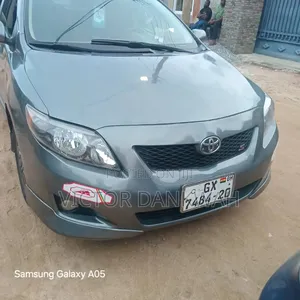 Toyota Corolla S 4dr Sedan (1.8L 4cyl 4A) 2010 Gray