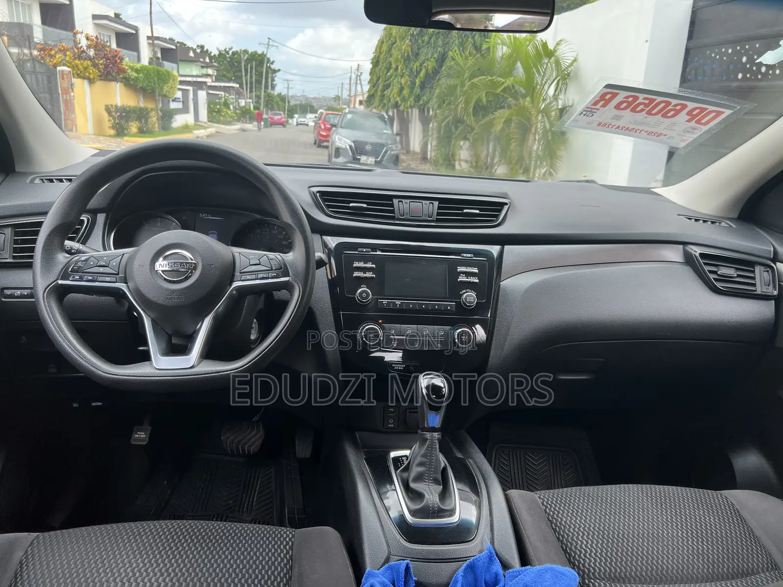 Nissan Qashqai 2018 Black