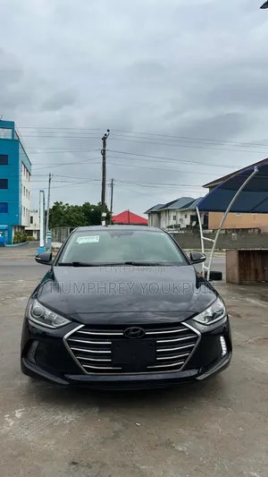 Hyundai Elantra 2018 Black