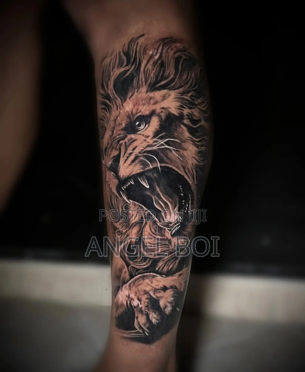 Tattoo Artist