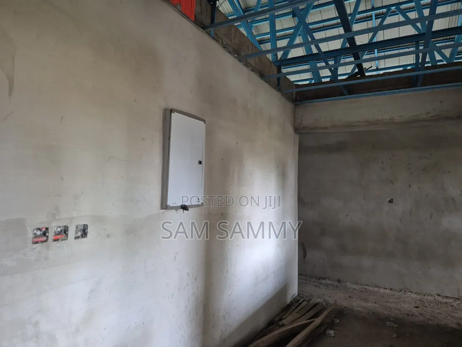 5bdrm House in Vitting-Target, Tamale Municipal for sale