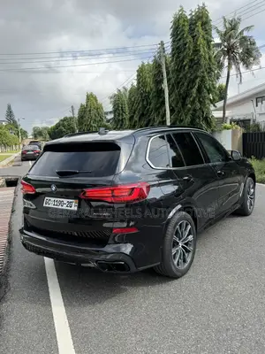 BMW X5 xDrive40i AWD 2019 Black