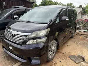 Toyota Vellfire 2011 Black