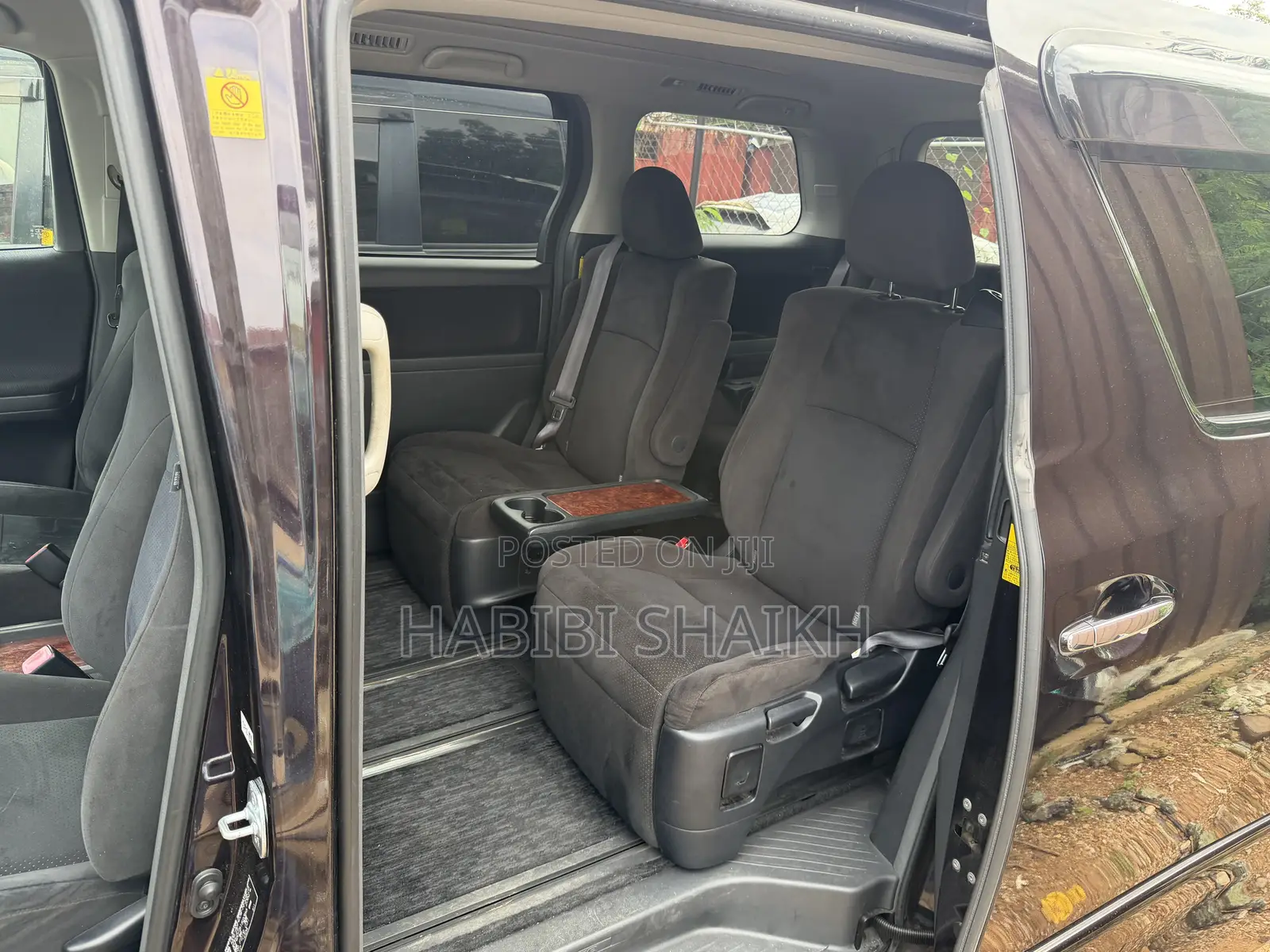 Toyota Vellfire 2011 Black