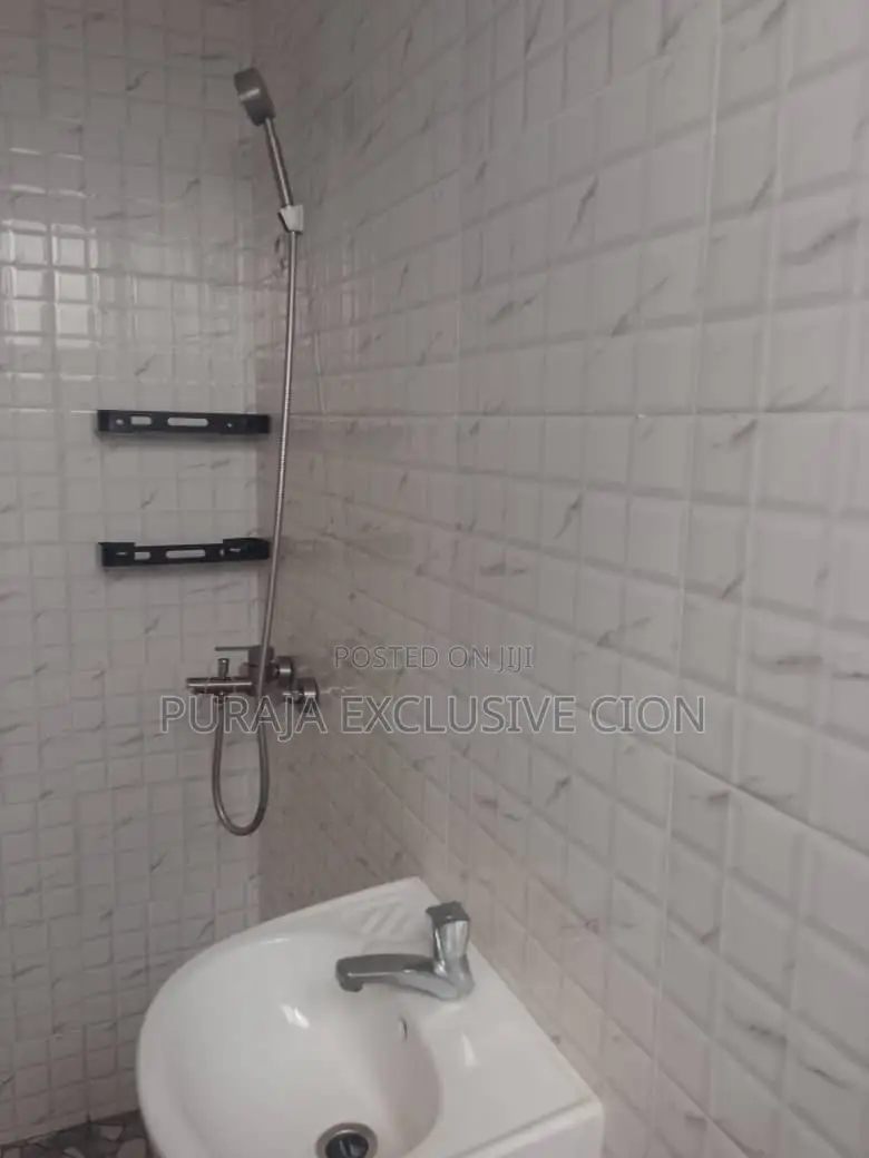1bdrm Room & Parlour in Chado, Tseaddo for rent